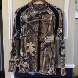 REDHEAD BREAK-UP Infinity AXE Camo Stretch Fit Shirt Women's Size L